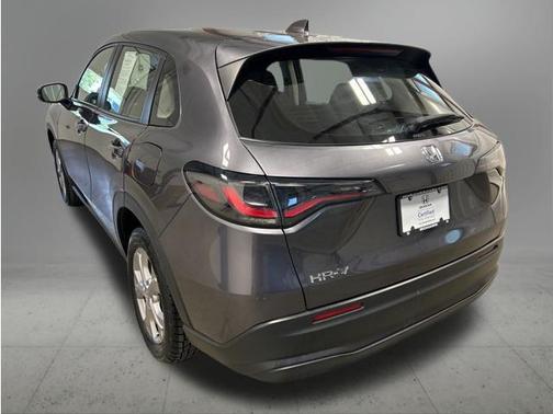 Modern Steel Metallic 2024 Honda HR-V LX