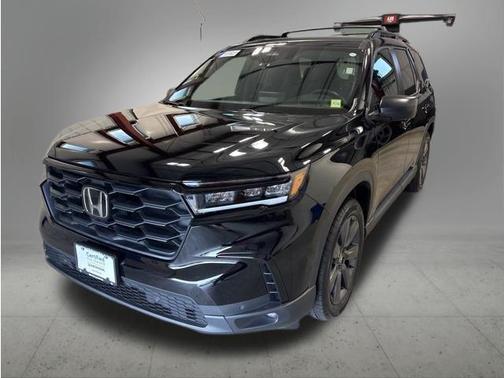 Crystal Black Pearl 2025 Honda Pilot Sport