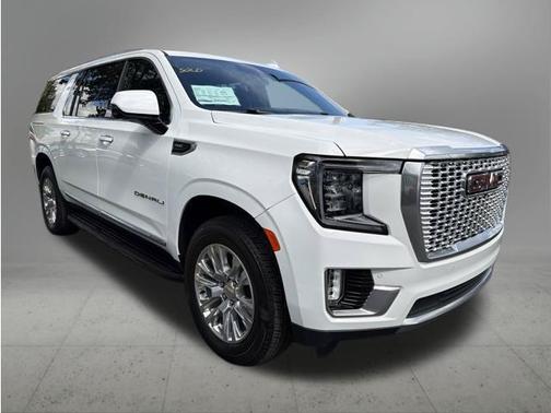 Summit White 2024 GMC Yukon XL Denali
