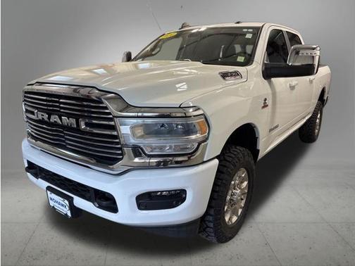 Bright White Clearcoat 2024 RAM 2500 Laramie Crew Cab 4x4 6'4' Box