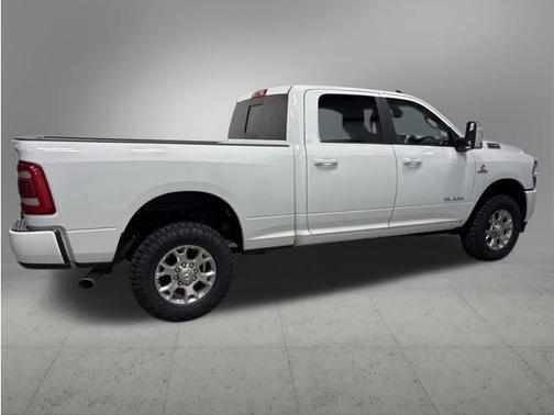 Bright White Clearcoat 2024 RAM 2500 Laramie Crew Cab 4x4 6'4' Box