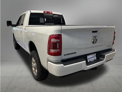 Bright White Clearcoat 2024 RAM 2500 Laramie Crew Cab 4x4 6'4' Box