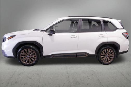Crystal White Pearl 2025 Subaru Forester Sport