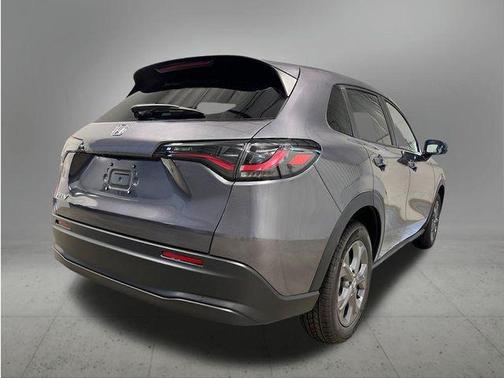Gray 2027 Honda HR-V LX