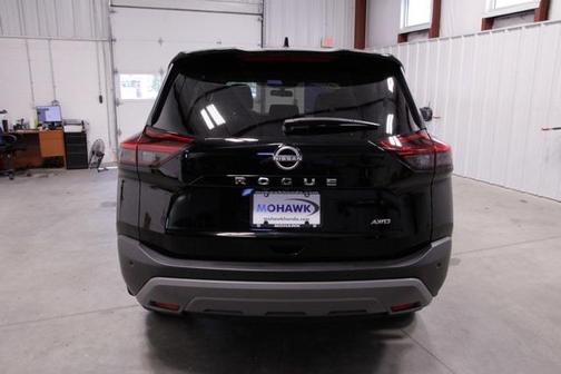 2022 Nissan Rogue S