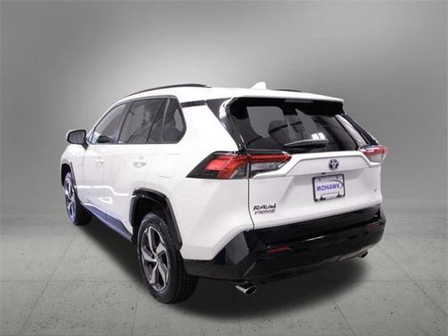 2023 Toyota RAV4 Prime SE