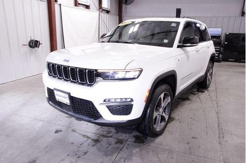 2023 Jeep Grand Cherokee 4xe Base