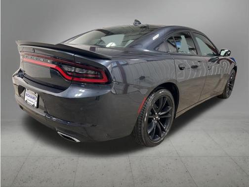 2018 Dodge Charger SXT Plus