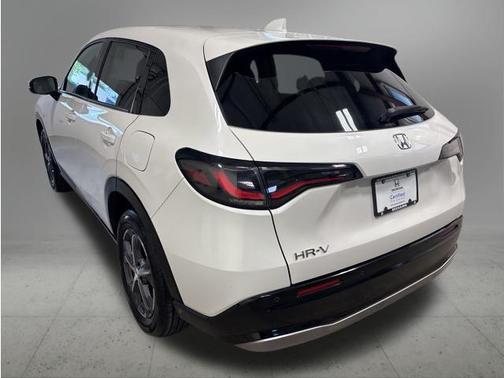Platinum White Pearl 2024 Honda HR-V EX-L