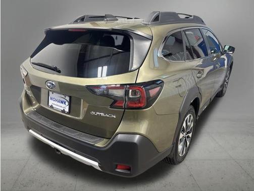 Autumn Green Metallic 2024 Subaru Outback Limited