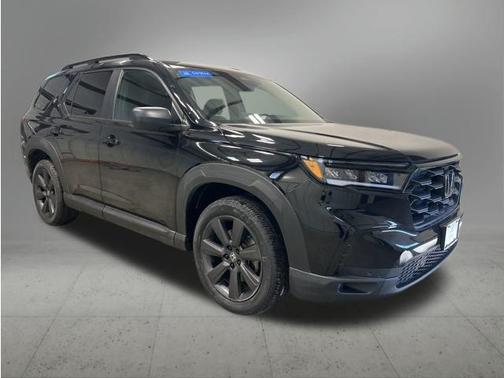 2023 Honda Pilot AWD Sport