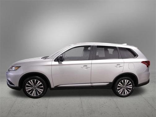2020 Mitsubishi Outlander ES