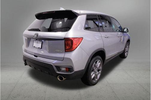 Lunar Silver Metallic 2023 Honda Passport AWD EX-L