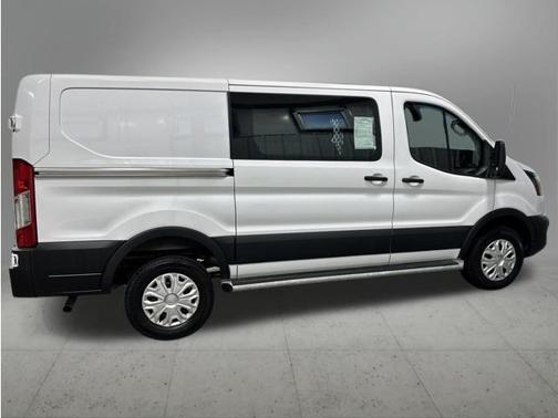 Oxford White 2025 Ford Transit-250 Base