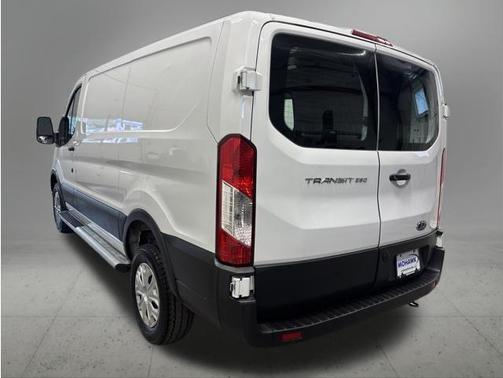 Oxford White 2025 Ford Transit-250 Base