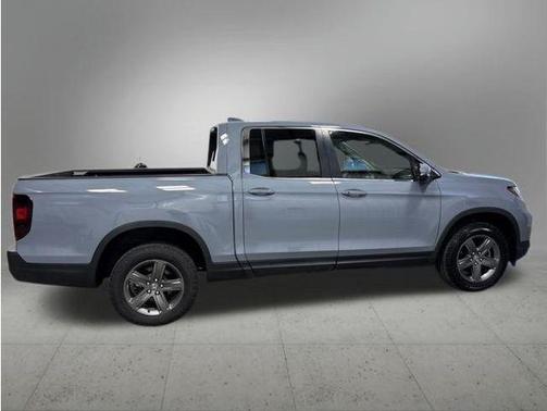 Sonic Gray Pearl 2023 Honda Ridgeline RTL