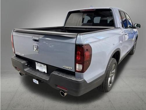 Sonic Gray Pearl 2023 Honda Ridgeline RTL