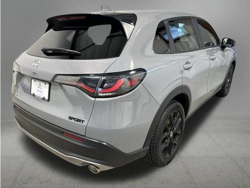 Urban Gray Pearl 2025 Honda HR-V AWD Sport