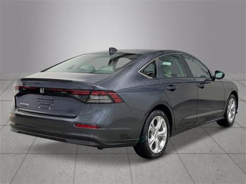 2025 Honda Accord LX 1.5T