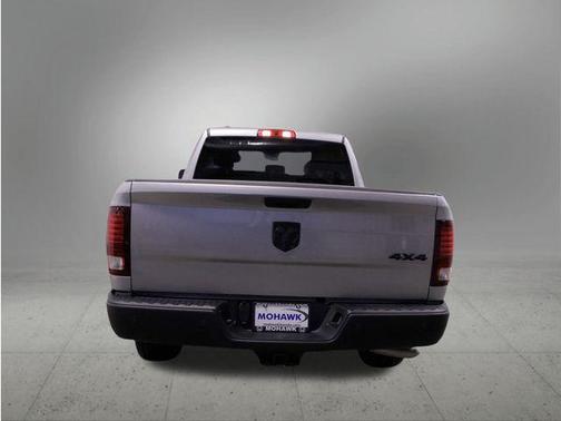 2022 RAM 1500 Classic Warlock Quad Cab 4x4 6'4' Box