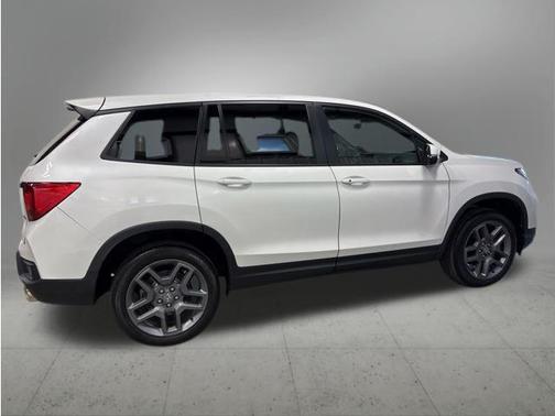 Platinum White Pearl 2023 Honda Passport AWD EX-L