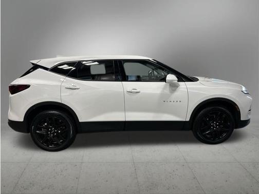Summit White 2023 Chevrolet Blazer 2LT