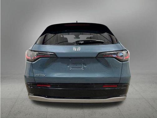 Nordic Forest Pearl 2027 Honda HR-V EX-L