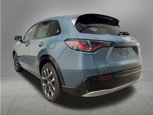 Nordic Forest Pearl 2027 Honda HR-V EX-L