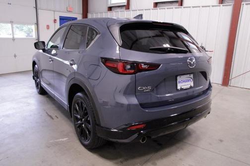 2023 Mazda CX-5 Carbon Edition