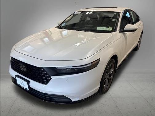 Platinum White Pearl 2024 Honda Accord Hybrid EX-L