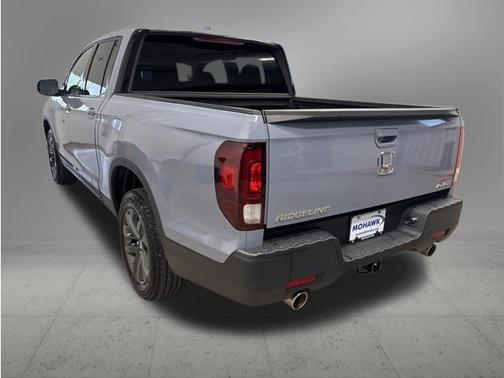 Sonic Gray Pearl 2023 Honda Ridgeline Sport