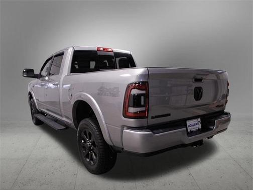 2022 RAM 2500 Laramie Crew Cab 4x4 6'4' Box