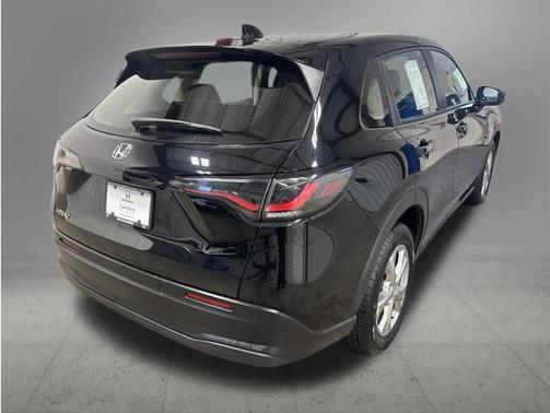 Crystal Black Pearl 2023 Honda HR-V LX
