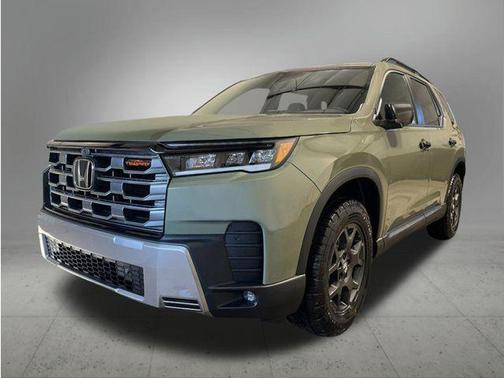 Green 2026 Honda Pilot TrailSport