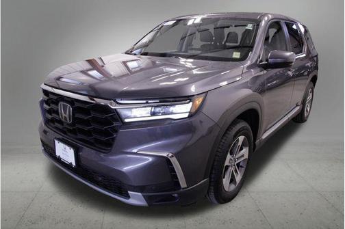 Modern Steel Metallic 2024 Honda Pilot EX-L