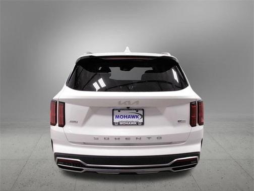 2022 Kia Sorento Plug-In Hybrid SX Prestige