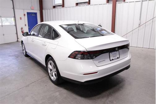 2025 Honda Accord LX 1.5T