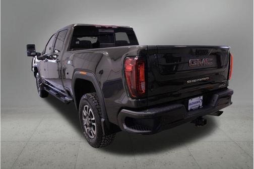2022 GMC Sierra 2500 AT4