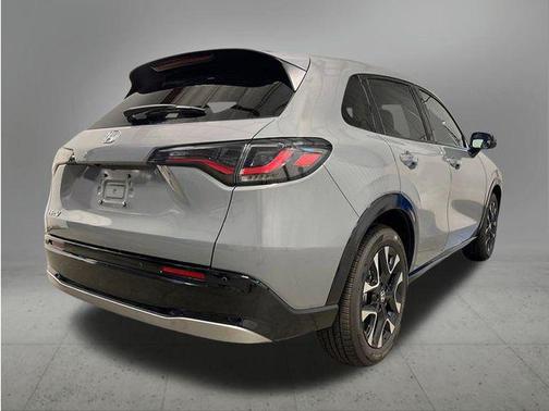 Urban Gray Pearl 2027 Honda HR-V EX-L