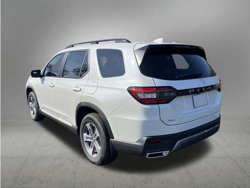 White 2026 Honda Pilot EX-L