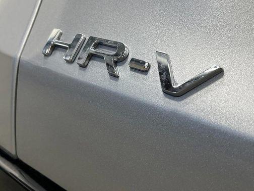 Solar Silver Metallic 2027 Honda HR-V EX-L