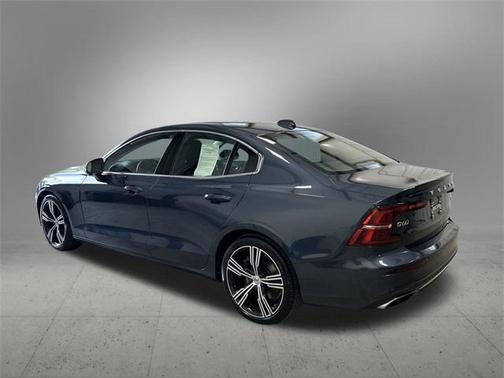 2020 Volvo S60 T5