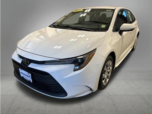 Ice Cap 2024 Toyota Corolla LE