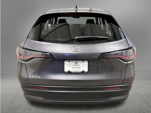 Modern Steel Metallic 2024 Honda HR-V LX