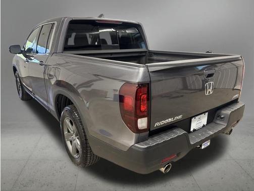 Modern Steel Metallic 2023 Honda Ridgeline RTL
