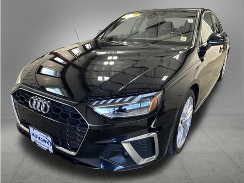Mythos Black Metallic 2024 Audi A4 45 S line Premium