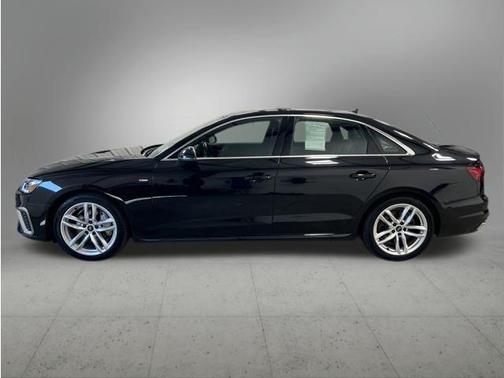 Mythos Black Metallic 2024 Audi A4 45 S line Premium