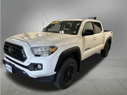 Ice Cap 2023 Toyota Tacoma SR5