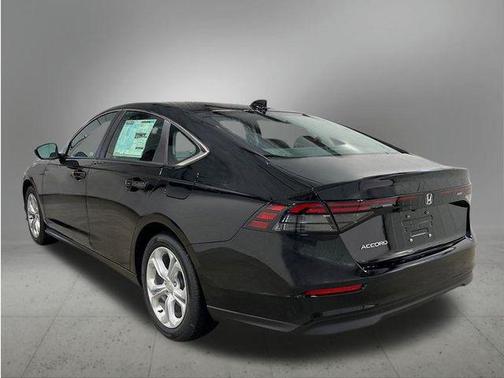 2025 Honda Accord LX 1.5T