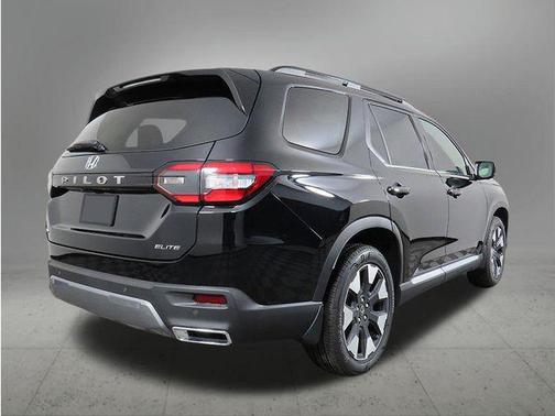 Black 2026 Honda Pilot Elite